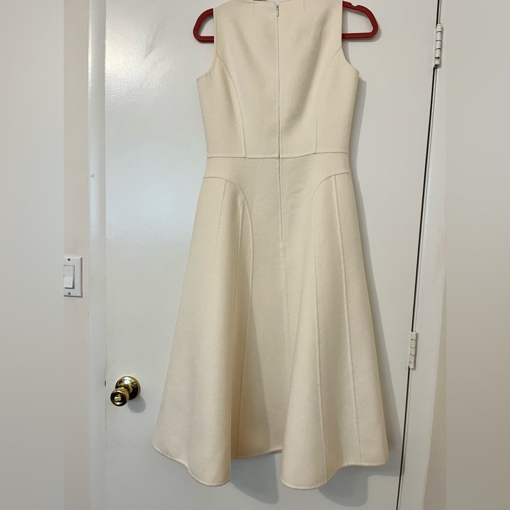 Michael Kors Off-white Wool dress. Great condition! - Picture 3 of 7